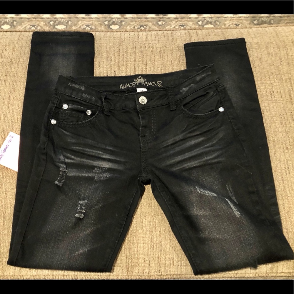 Juniors AlmostFamous black destructed skinny jeans